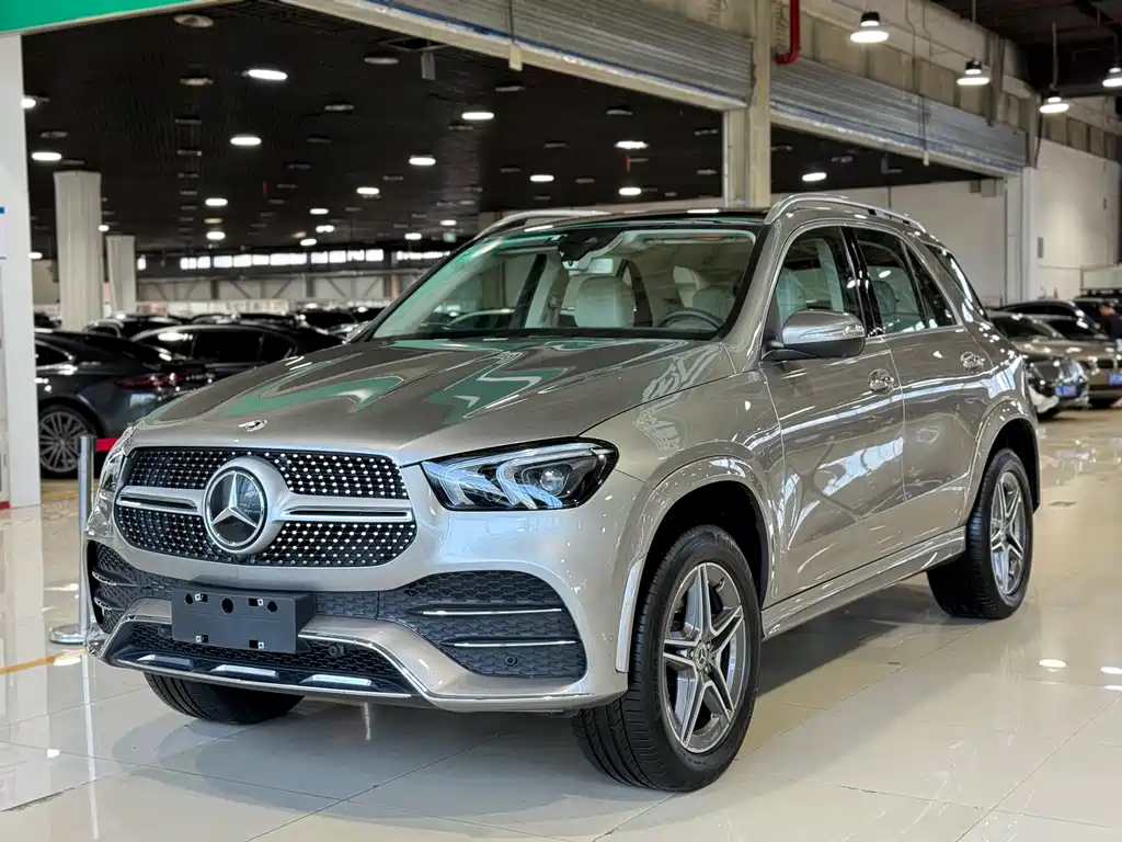 Mercedes-Benz GLE 2019 — фото 1