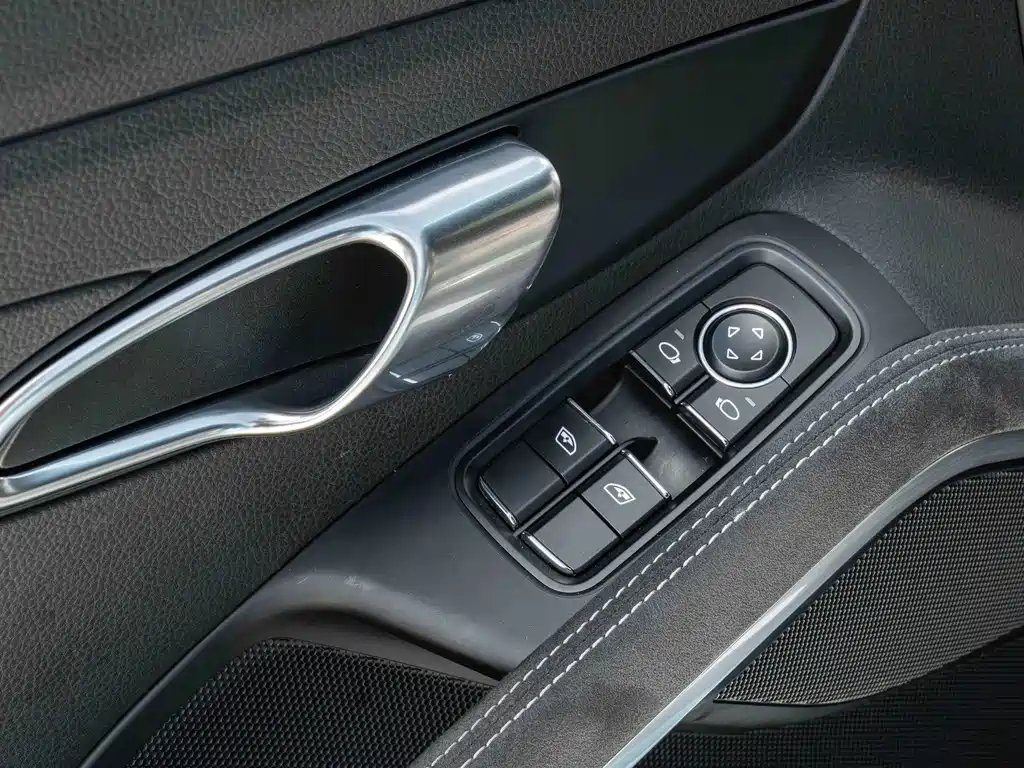 Porsche 911 2019 — фото 16
