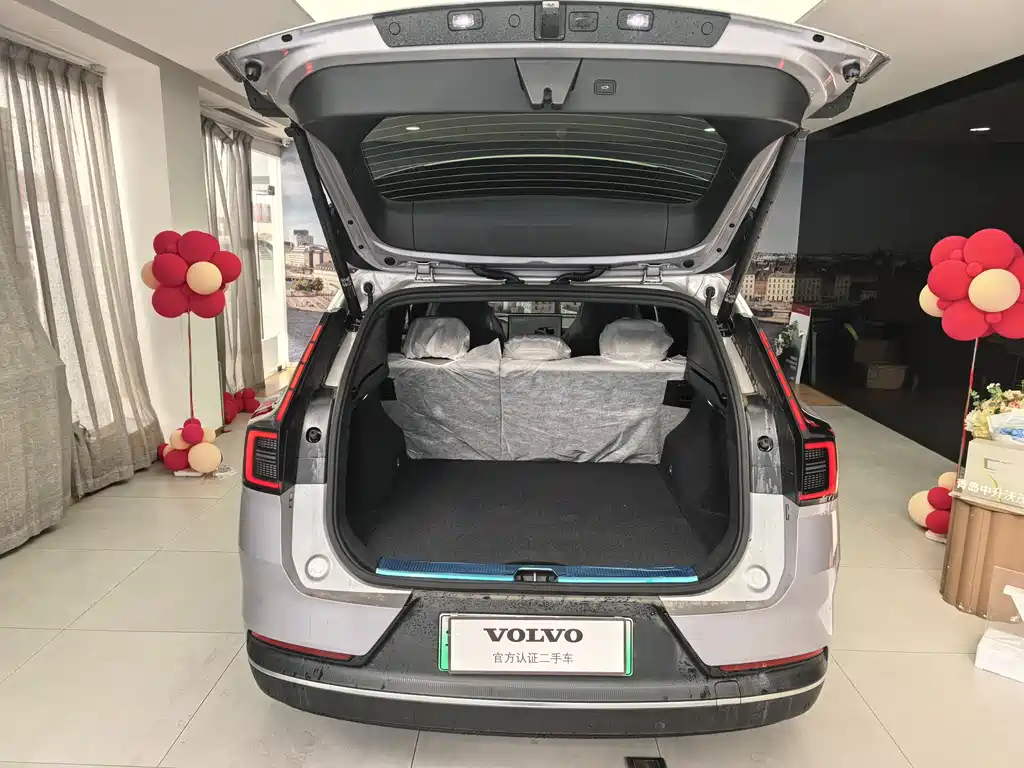 Volvo XC70 PHEV 2026 — фото 15