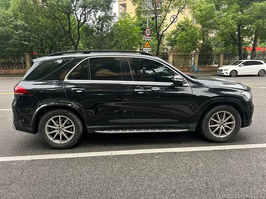 Mercedes-Benz GLE 2021 — фото 13