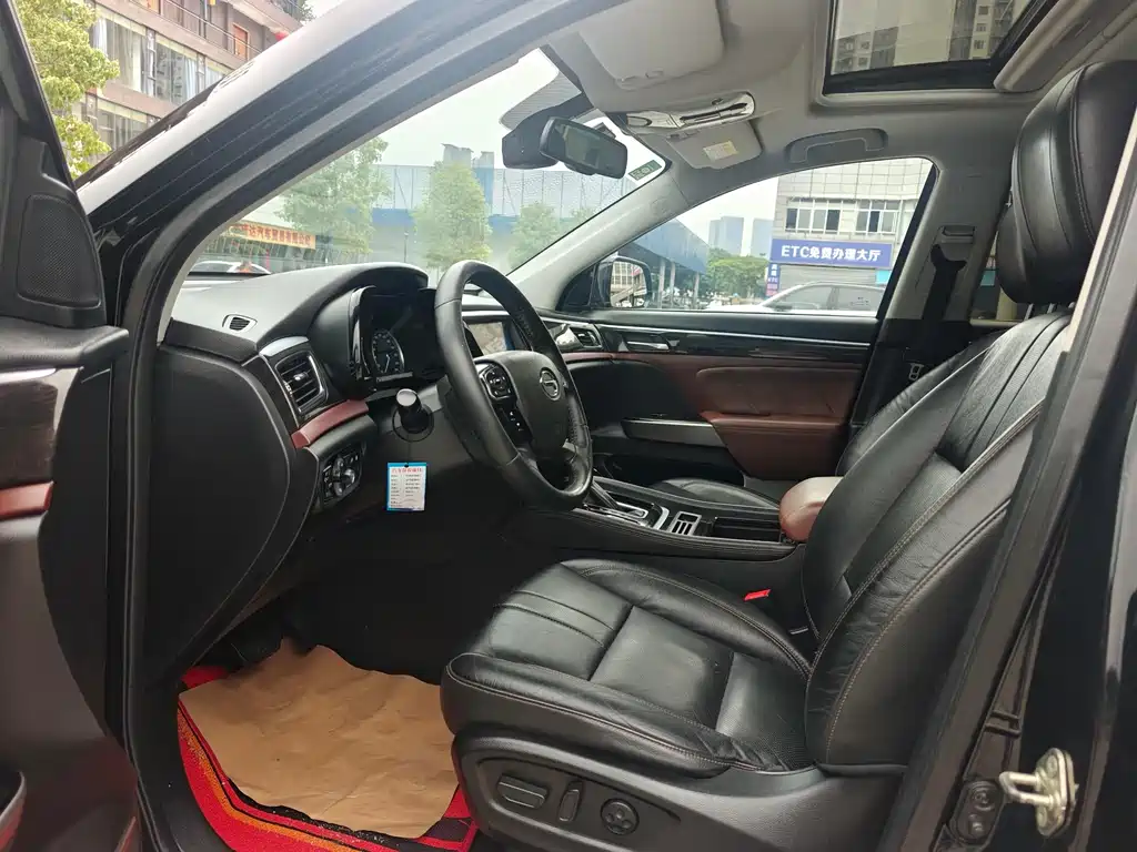 GAC Motor Trumpchi GS8 2018 — фото 4