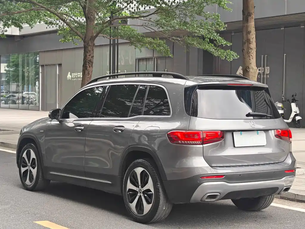 Mercedes-Benz GLB 2019 — фото 19