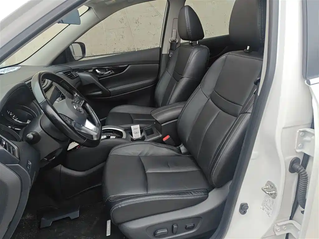 Nissan X-Trail 2020 — фото 11