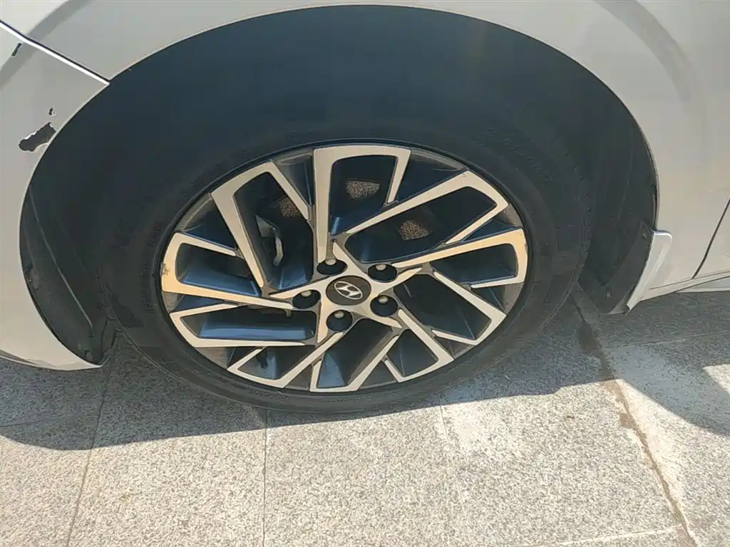 Hyundai Mistra 2021 — фото 23