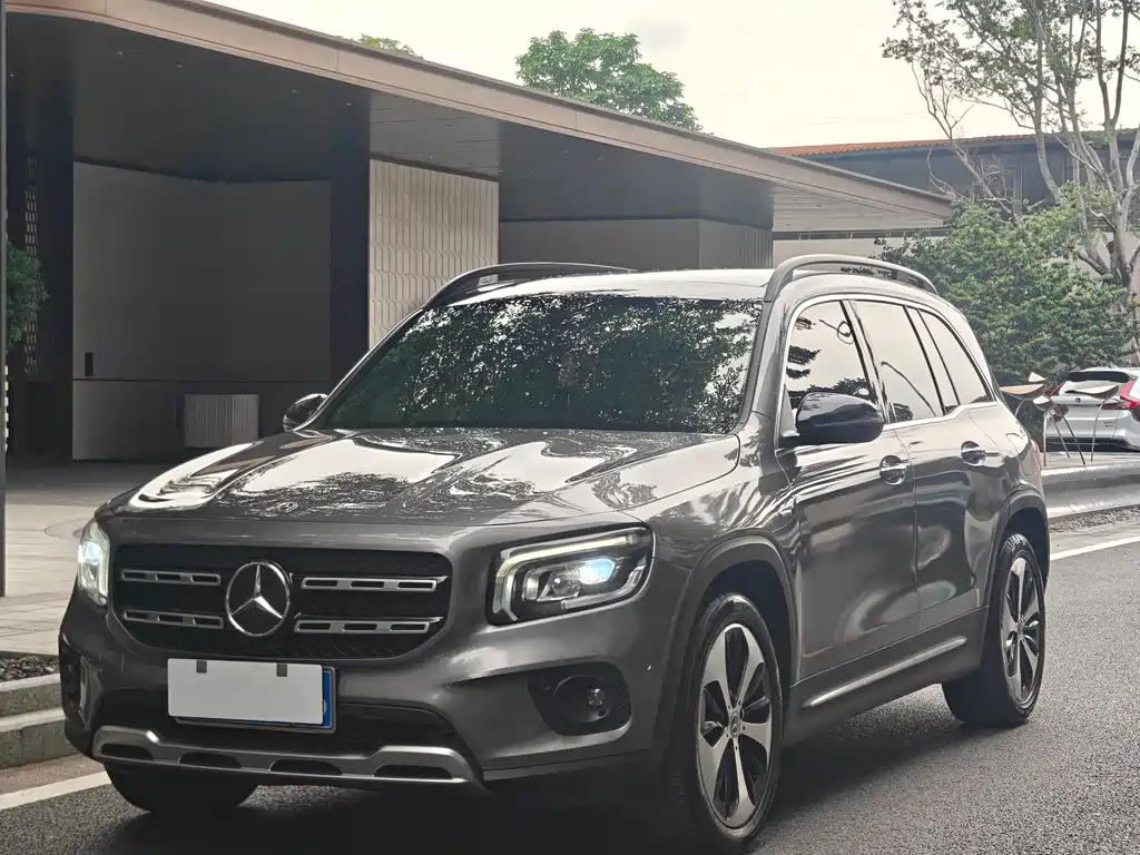 Mercedes-Benz GLB 2019 — фото 1
