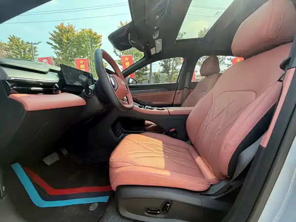 Geely Galaxy L6 2026