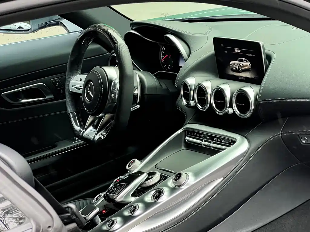 Mercedes-Benz AMG GT 2016 — фото 9