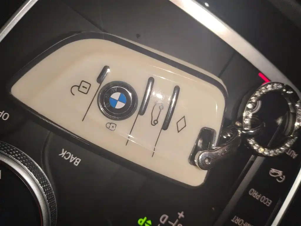BMW X3 2024 — фото 9