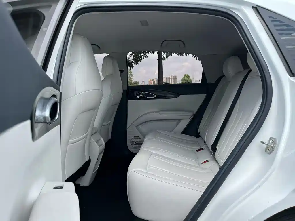 Geely Galaxy Starwish 2025