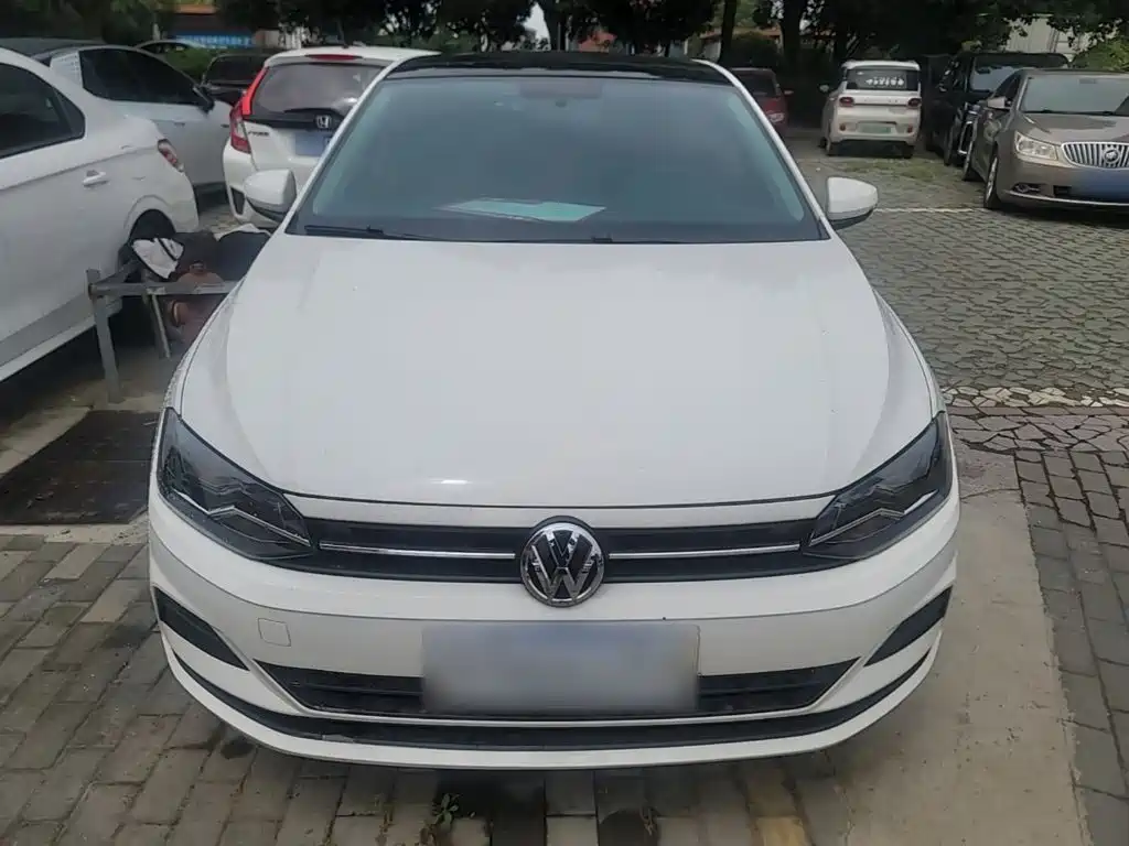 Volkswagen Polo 2021