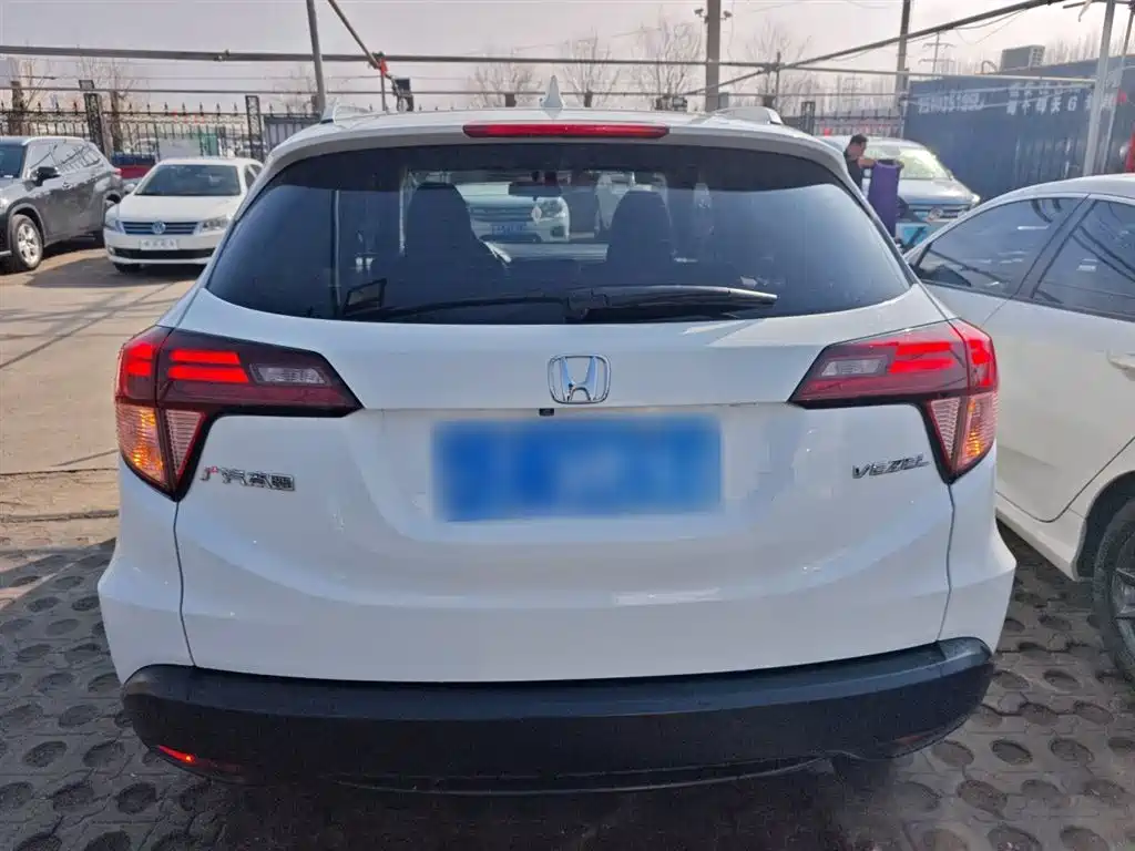 Honda Vezel 2018 — фото 4