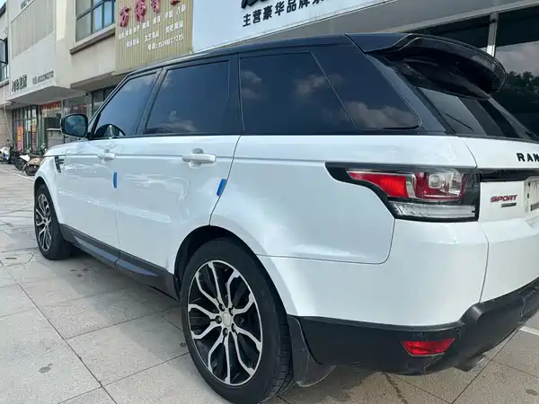 Land Rover Range Rover Sport 2014