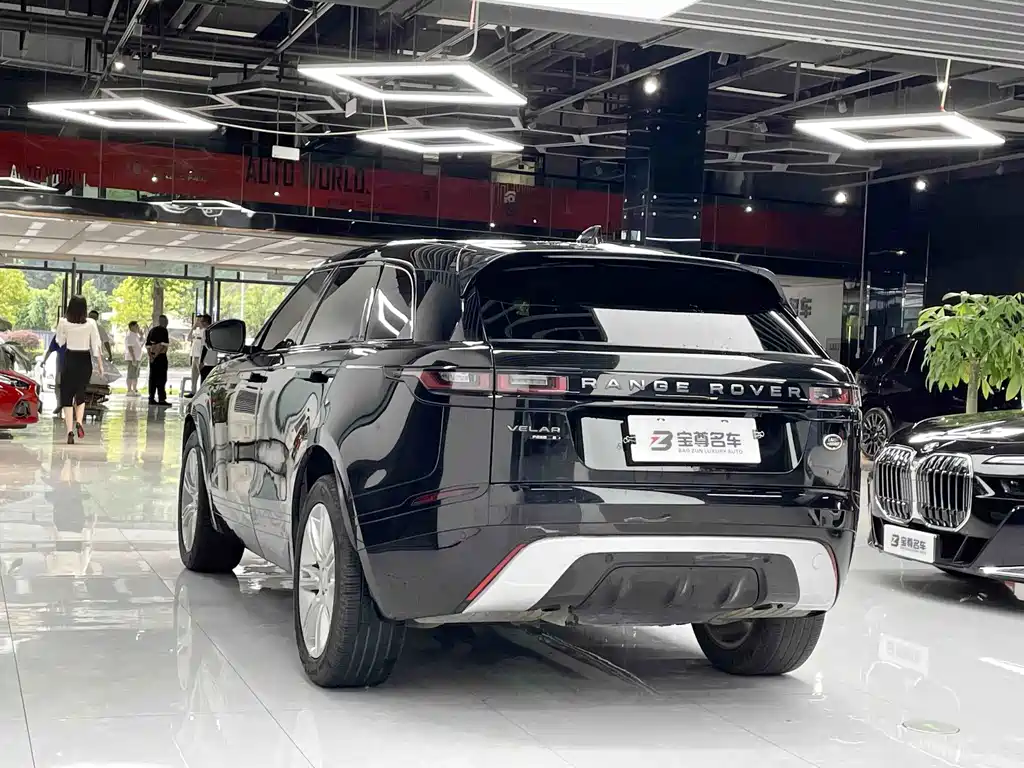 Land Rover Range Rover Velar 2020 — фото 12