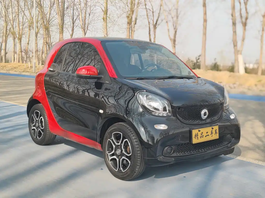 smart Fortwo 2019 — фото 3