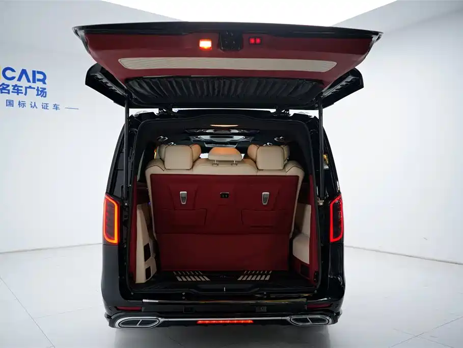 Mercedes-Benz Vito 2022 — фото 11
