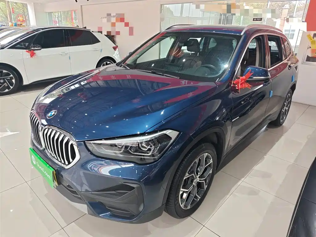 BMW X1 2021 — фото 1