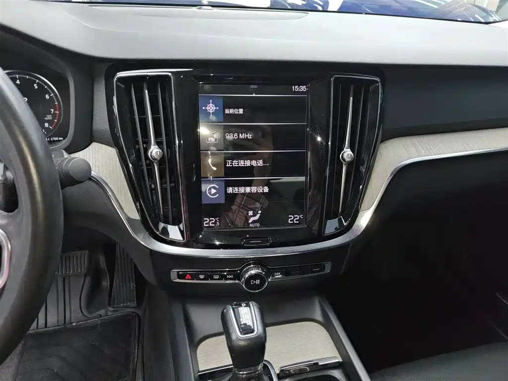 Volvo S60 2020 — фото 13