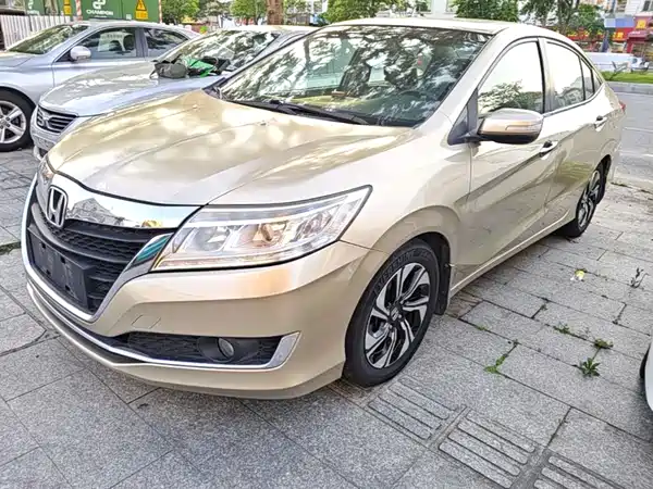 Honda Crider 2016