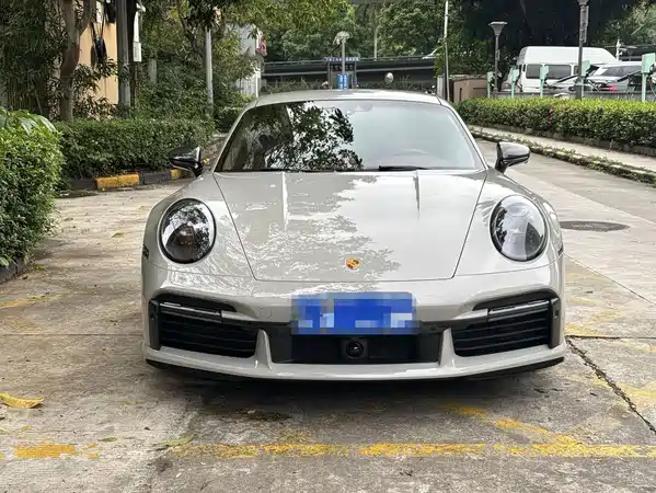 Porsche 911 2023
