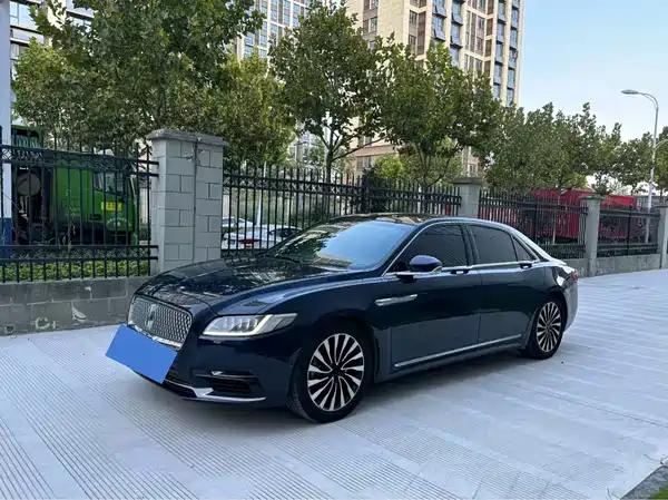 Lincoln Continental 2017