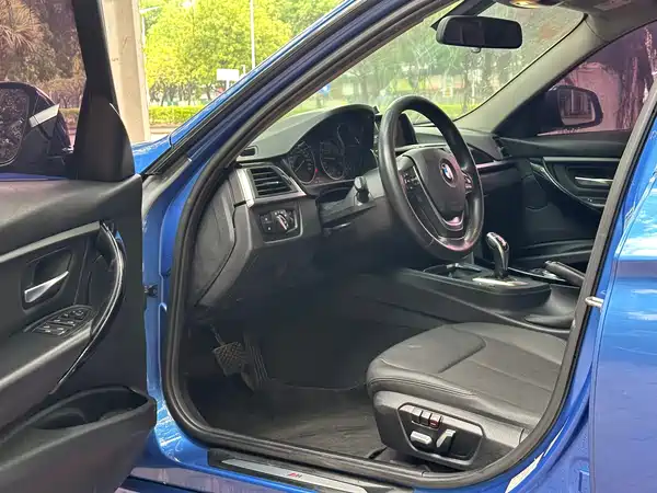 BMW 3 Series 2017