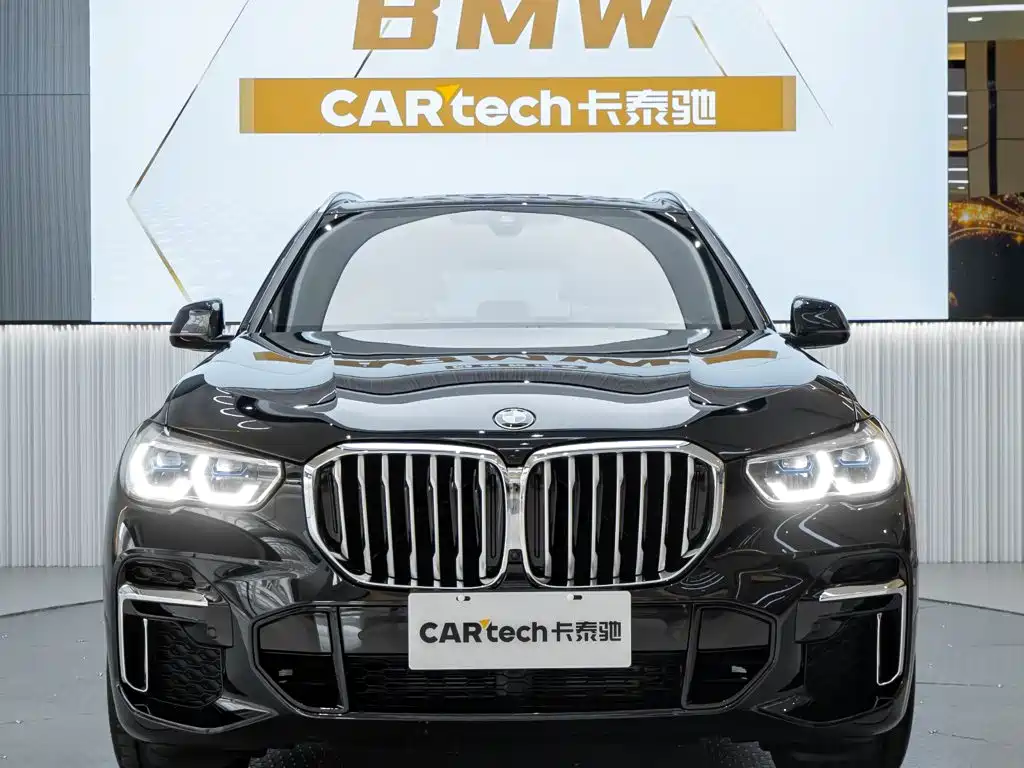 BMW X5 2023 — фото 1