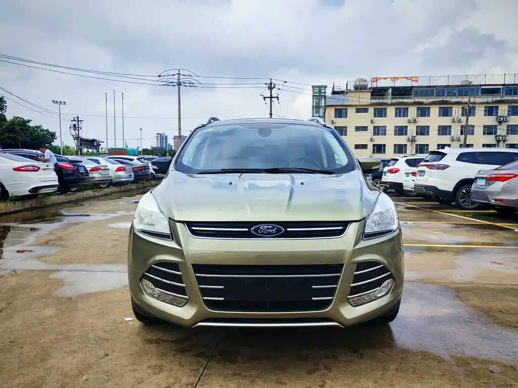 Ford Kuga 2015 — фото 2