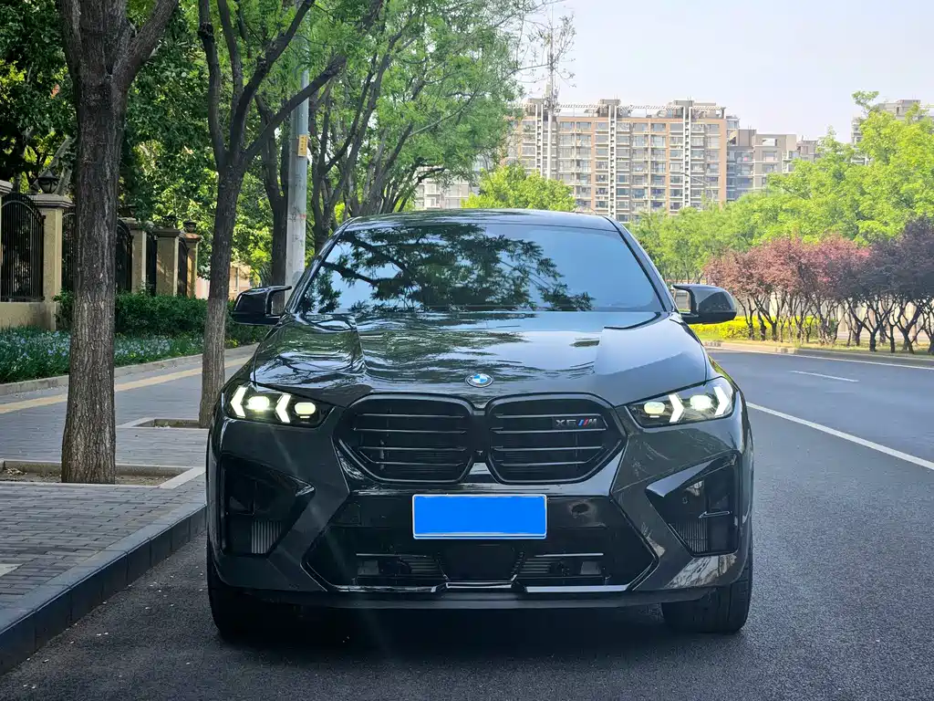 BMW X6 M 2023 — фото 4