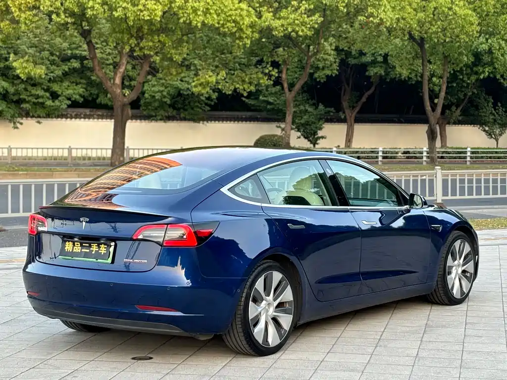 Tesla Model 3 2019 — фото 4