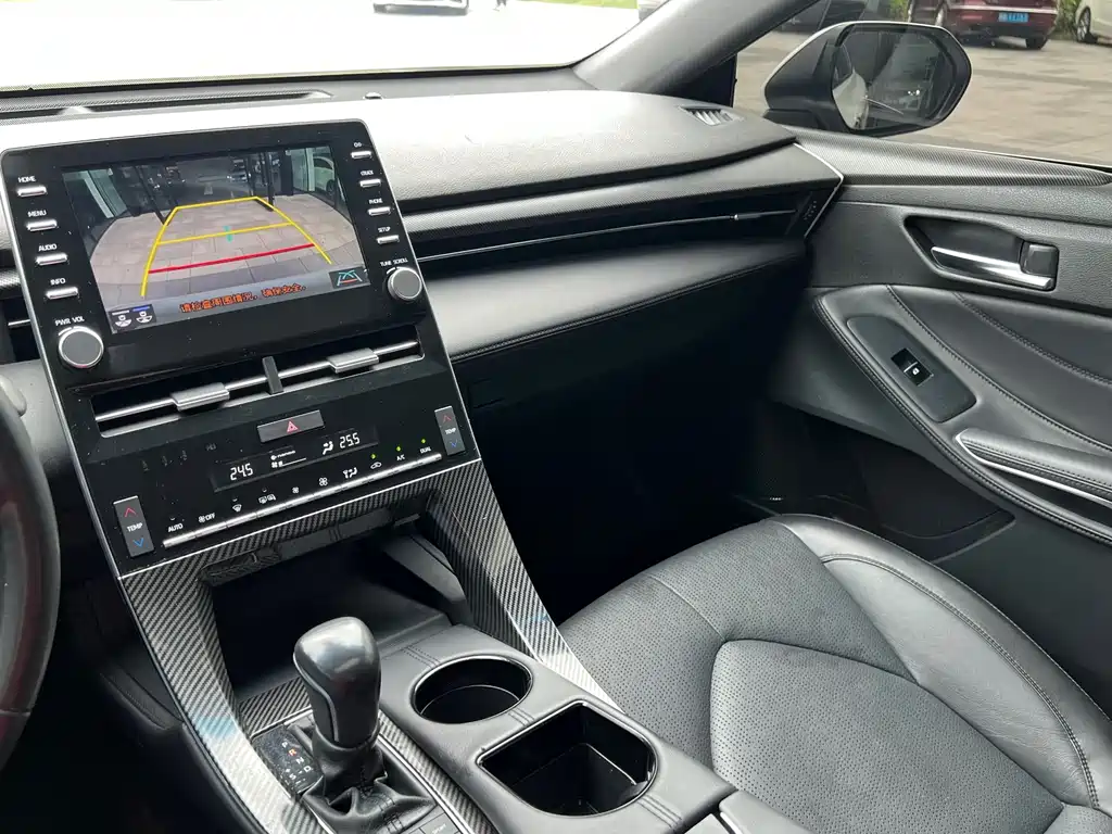 Toyota Avalon 2019 — фото 16