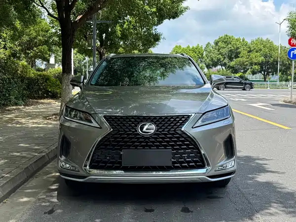 Lexus RX 2020