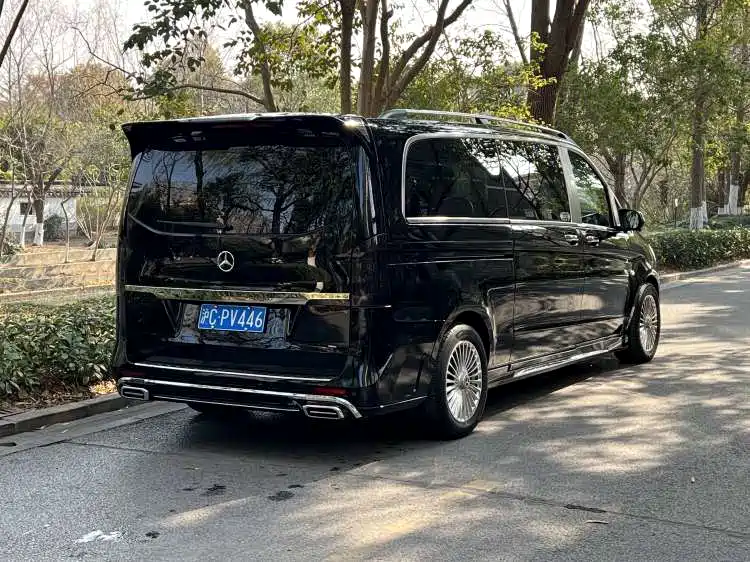 Mercedes-Benz Vito 2022 — фото 6