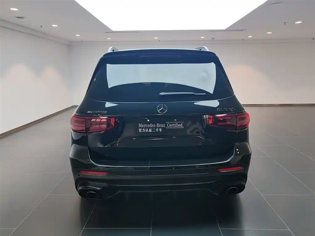 Mercedes-Benz GLB AMG 2025 — фото 6