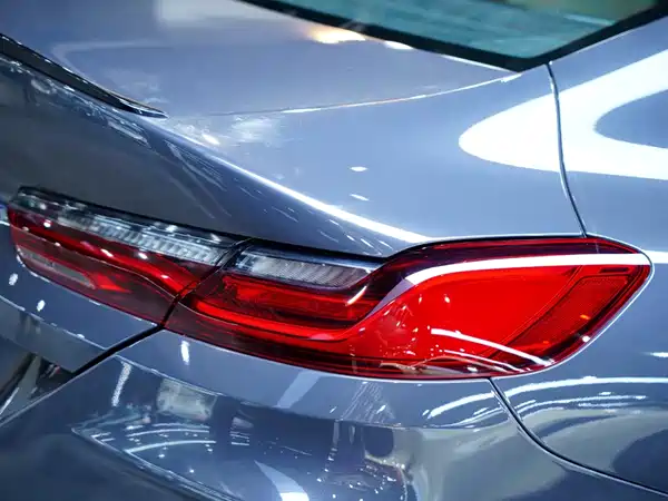 BMW M8 2021