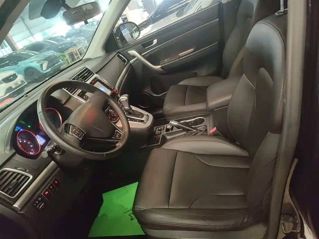 Haval H6 2015 — фото 11