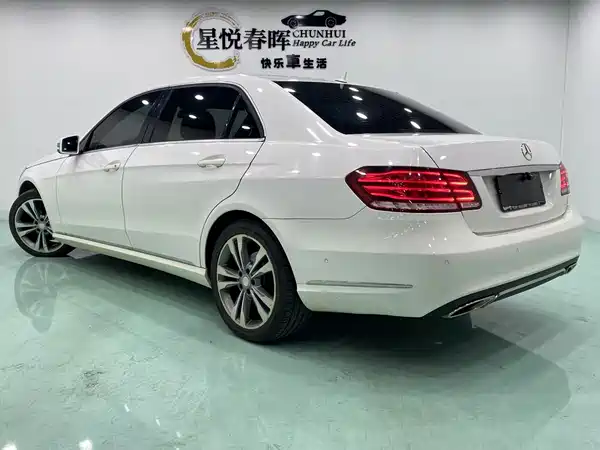 Mercedes-Benz E-Class 2015