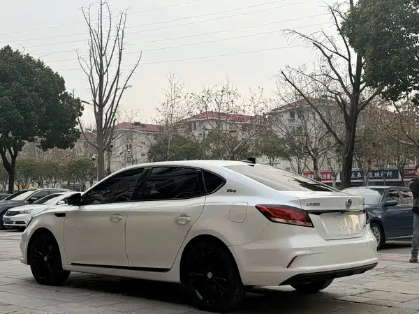 MG MG6 2019