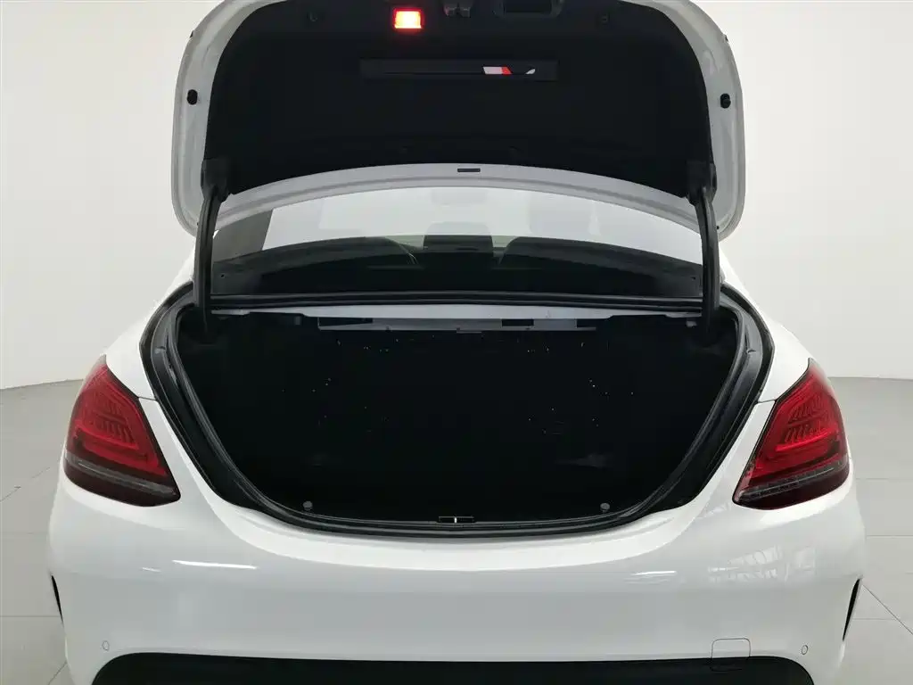 Mercedes-Benz C-Class 2020 — фото 16