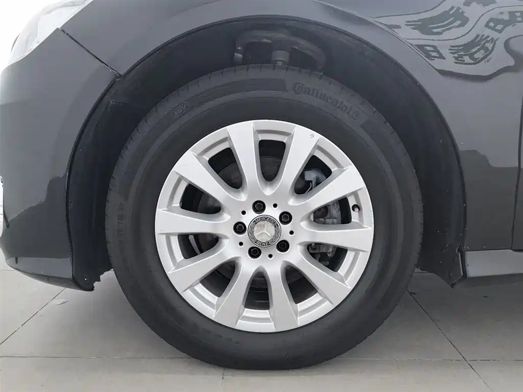 Mercedes-Benz R-Class 2018 — фото 17