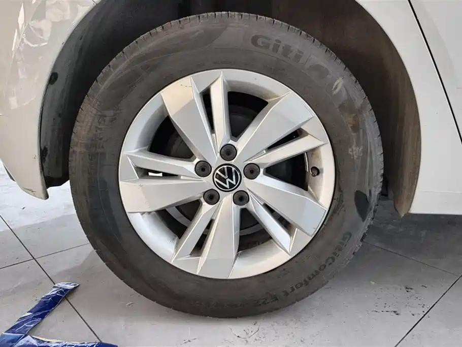 Volkswagen Polo 2023
