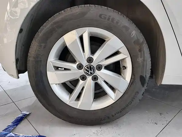 Volkswagen Polo 2023