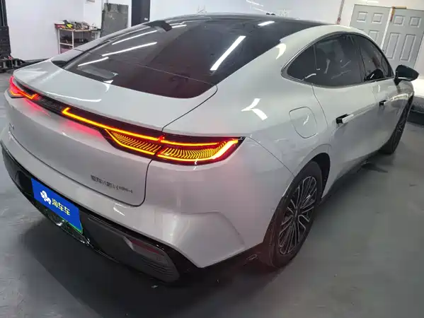 Geely Galaxy Starshine 8 2026