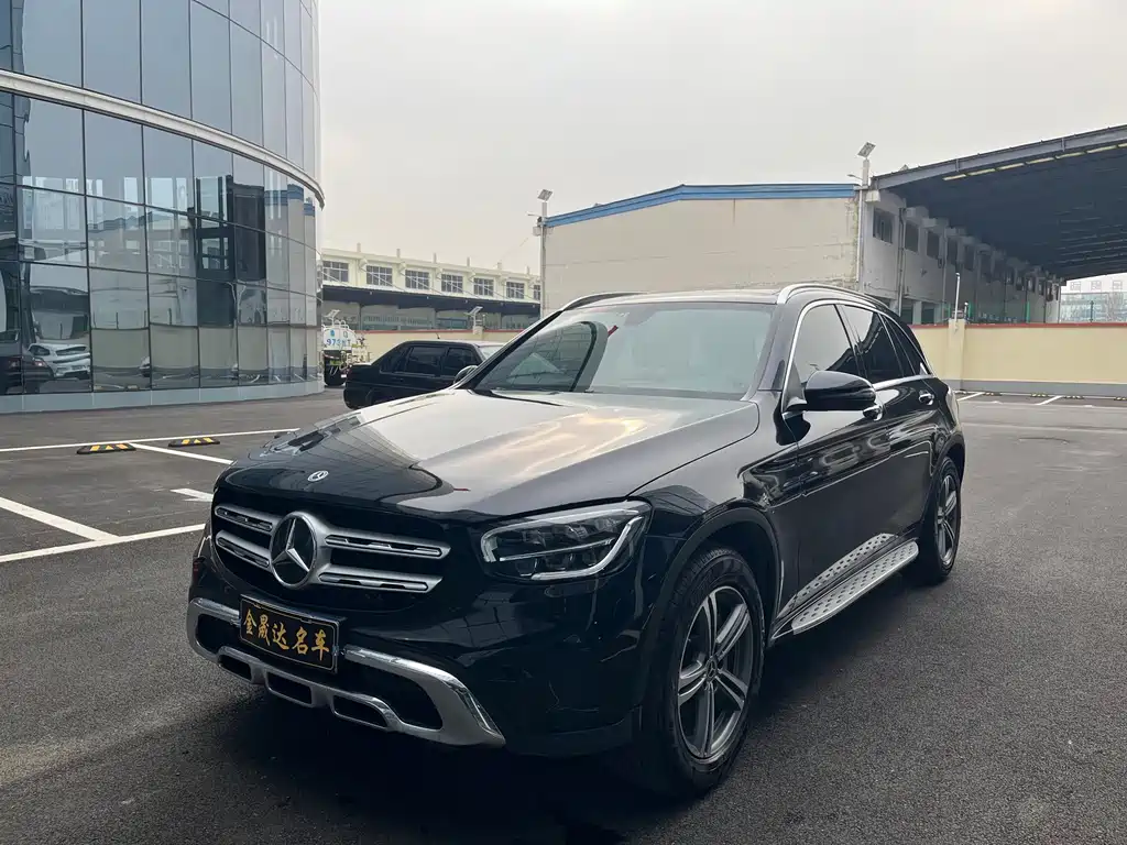 Mercedes-Benz GLC 2021 — фото 1