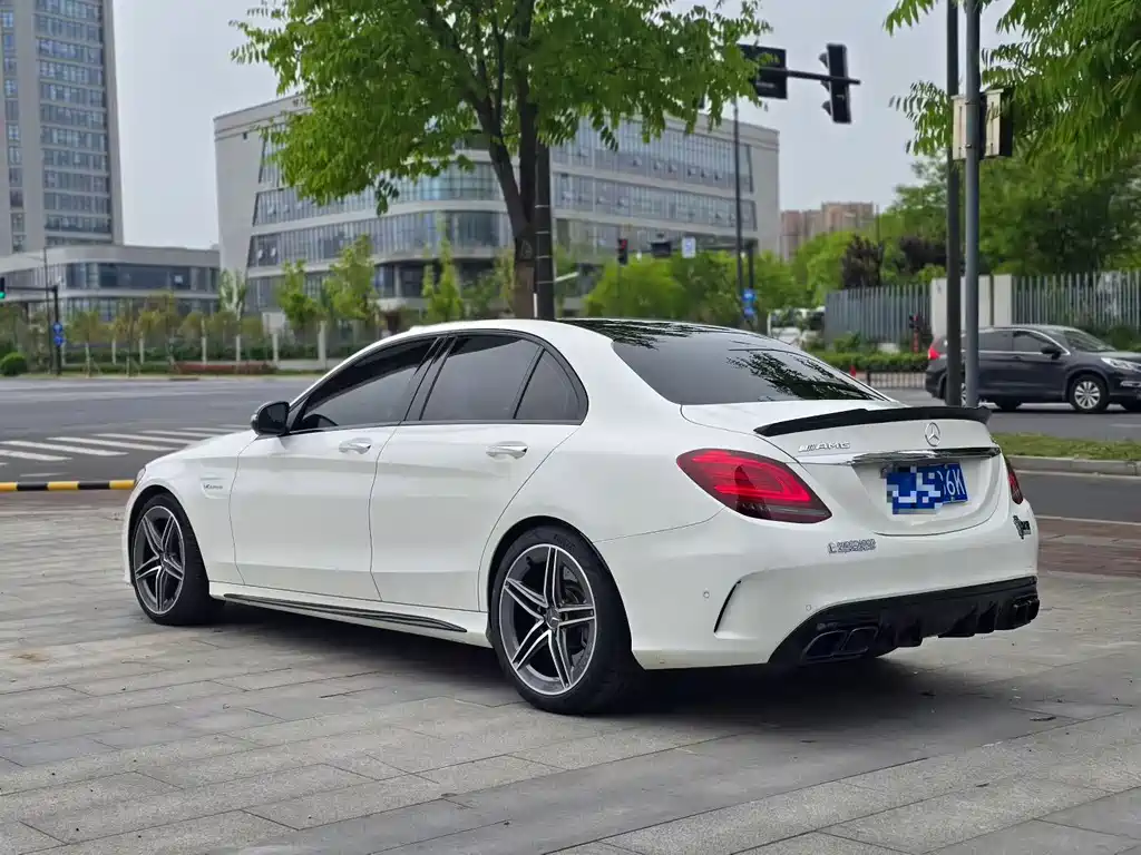 Mercedes-Benz C-Class AMG 2021 — фото 9
