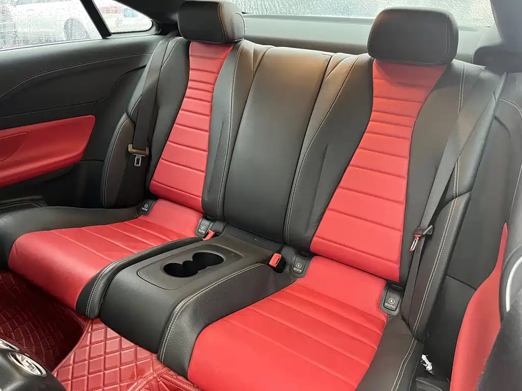 Mercedes-Benz E-Class 2020 — фото 13