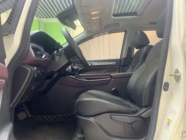 GAC Trumpchi M6 2022