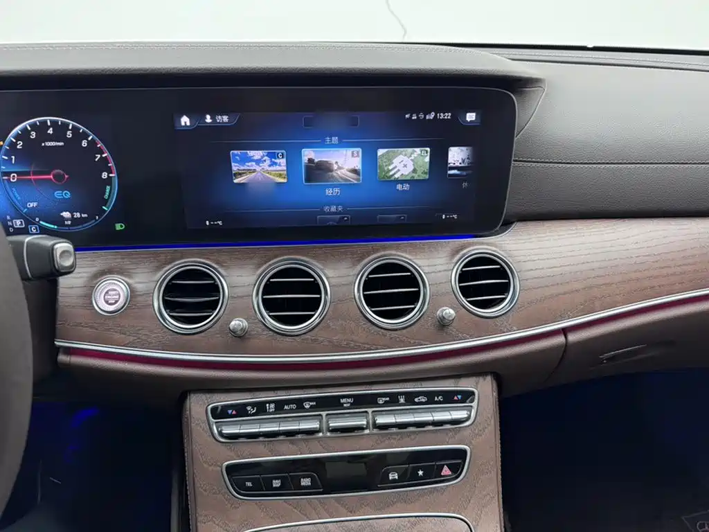 Mercedes-Benz E-Class New Energy 2023 — фото 10