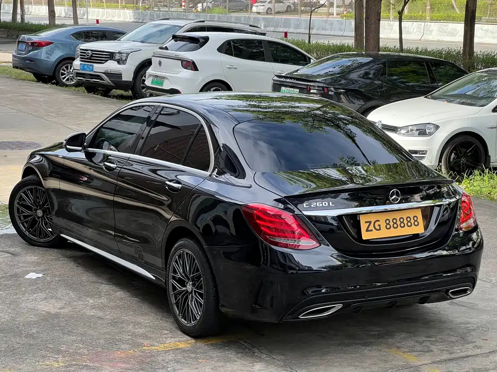 Mercedes-Benz C-Class 2018