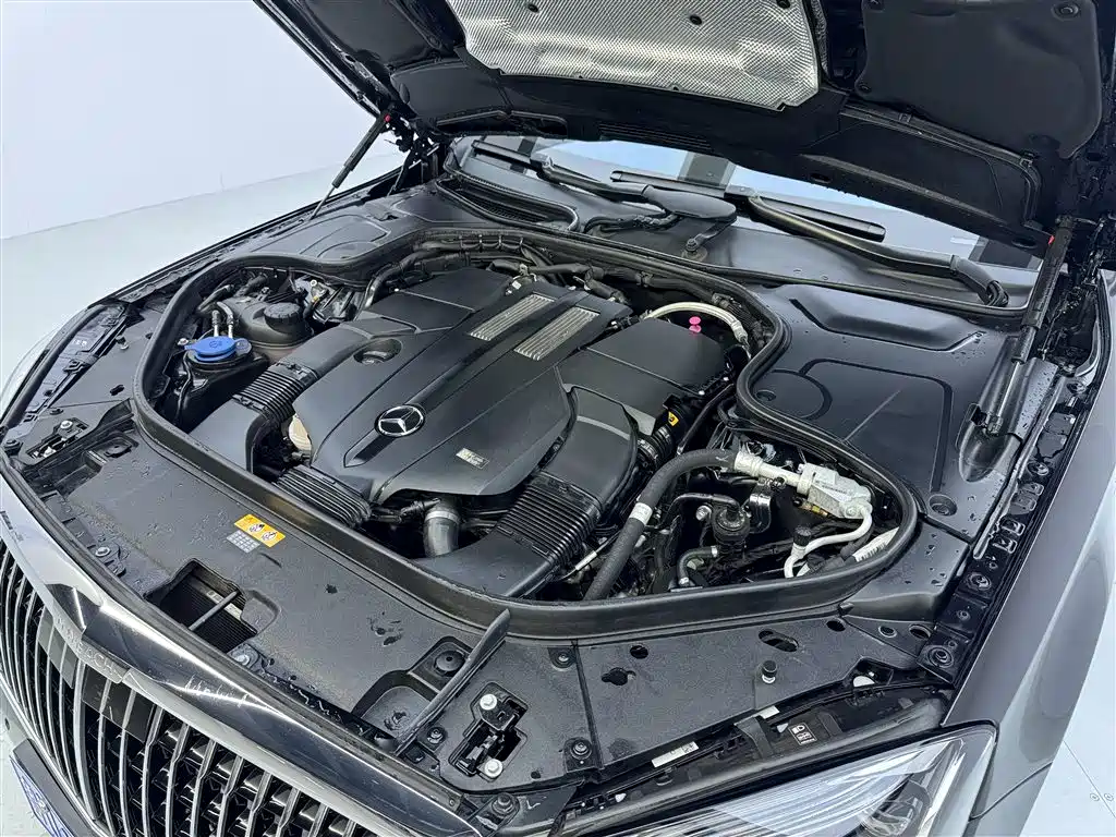 Mercedes-Benz Maybach S-Class 2019 — фото 12