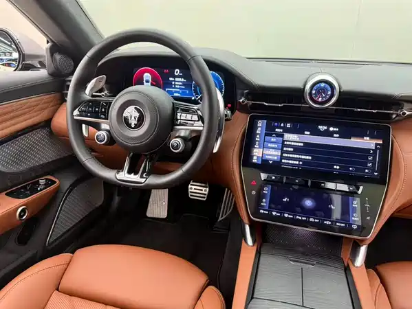 Maserati Granturismo 2023